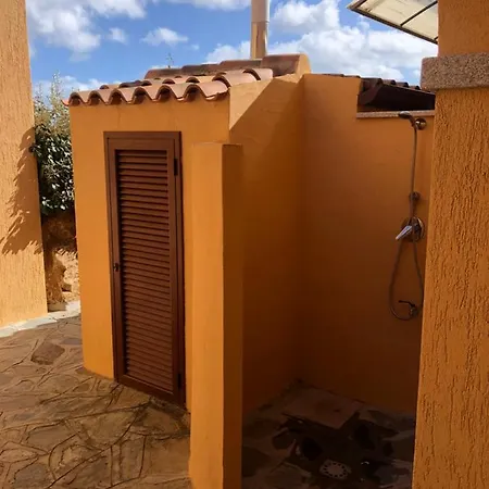 Villetta Lu Fraili Holiday home *