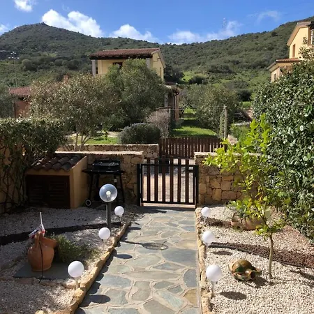 Holiday home Villetta Lu Fraili *